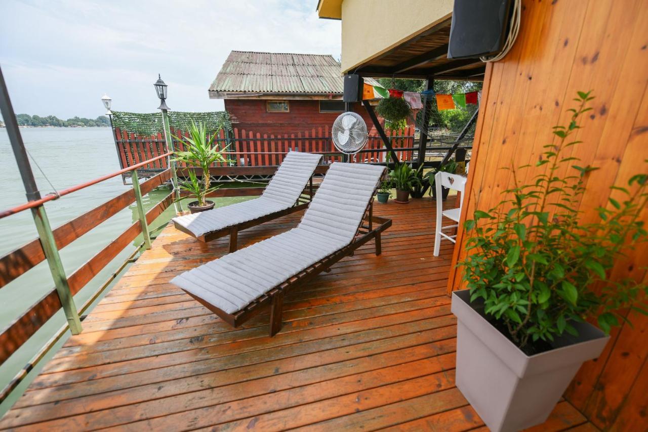 Sagando - Floating House On Sava River بلغراد المظهر الخارجي الصورة